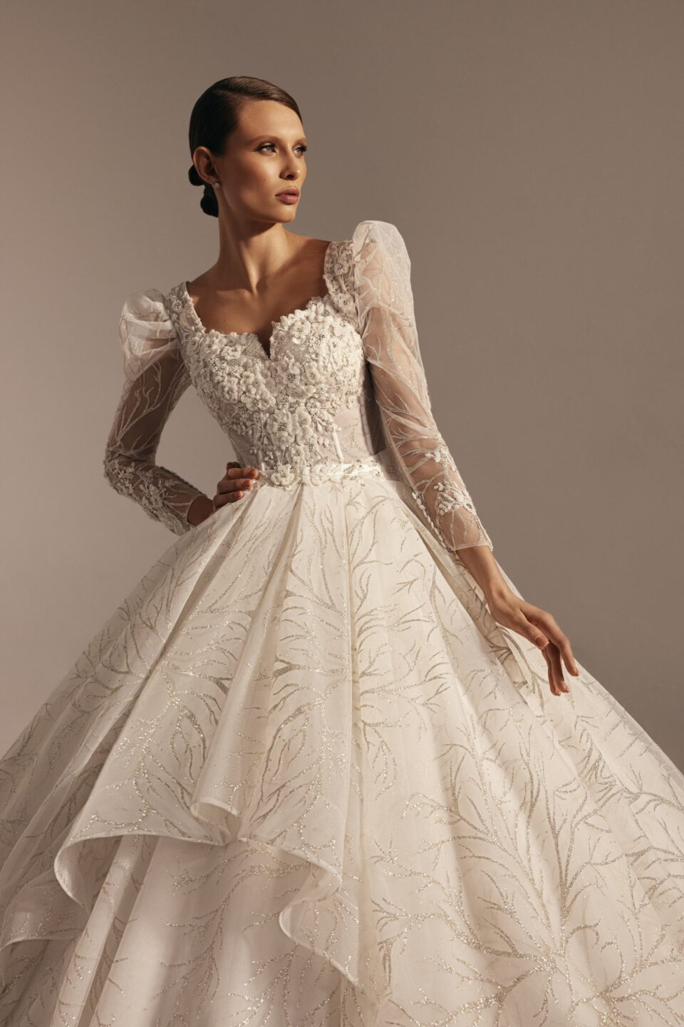 Abito da sposa ALICE della collezione Vil‘na — foto 2
